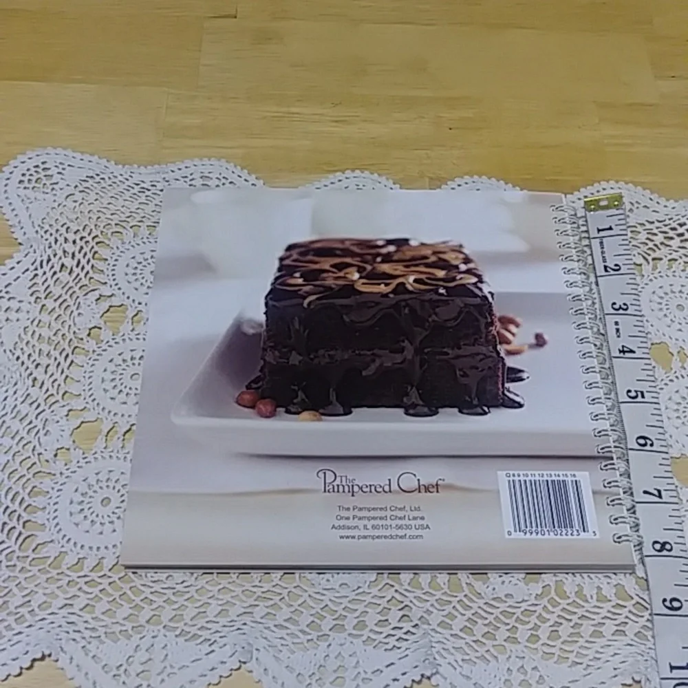 Pampered Chef Stoneware Inspirations Cookbook